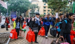 Nhiều trường đại học ở Hà Nội cho sinh viên tạm dừng thi, nghỉ Tết sớm vì dịch Covid-19