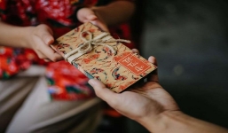 4 điều kiêng kỵ về tục lì xì ngày Tết cần lưu ý để tránh mất lộc, mất mặt