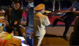 Thầy giáo 'ma men' thách thức CSGT khi bị nhắc nhở đeo khẩu trang, tuyên bố 'không sợ Covid-19'