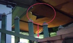 Nam Định: Với tay lấy đồ chơi, bé trai 4 tuổi rơi từ tầng 2 xuống bạt tử vong