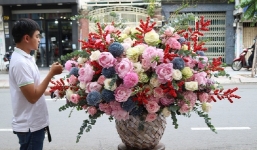 Quà tặng dịp 8/3: Một đại gia ở TP Thủ Đức 'chơi lớn' đặt bình hoa 55 triệu tặng vợ