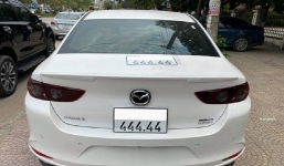 Vừa bốc được biển ngũ quý 444.44, chủ nhân Mazda3 đã có người mạnh dạn mua lại với giá 2,5 tỷ