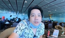 Khoa Pug tốn hơn 40 triệu để có ghế trong phòng chờ hạng thương gia ở Mỹ nhưng nhận về thất vọng toàn tập