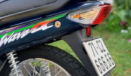 Honda Wave Alpha đời 2005 có giá hơn 200 triệu sau khi gắn biển ngũ quý 6