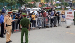 Bệnh viện K Tân Triều được yêu cầu thực hiện 'nội bất xuất, ngoại bất nhập'