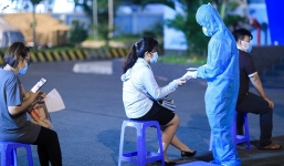 Hà Nội: Người bán rau dương tính SARS-CoV-2 chưa rõ nguồn lây, CDC tìm người đến 2 khu chợ liên quan