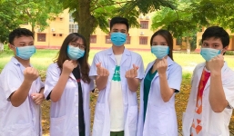 Nữ sinh giấu bố mẹ đi chống dịch ở Bắc Ninh khoe điệu nhảy vui nhộn, tràn đầy năng lượng