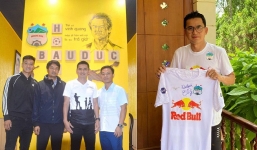 HLV Kiatisuk góp hơn 200 triệu vào quỹ chống dịch COVID-19 ở TP.HCM