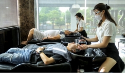 Hà Nội sau nới lỏng một số dịch vụ thiết yếu: Quán phở, cắt tóc, gội đầu nhộn nhịp trở lại