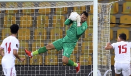 Tấn Trường được truyền thông quê nhà thầy Park ví như Oliver Kahn ở Việt Nam