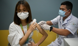 Sở Y tế Hà Nội: Ai cũng có thể đăng ký tiêm vắc xin phòng Covid-19, miễn là đủ sức khoẻ