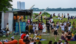 Hà Nội yêu cầu người dân ở nhà, chỉ ra ngoài khi cần thiết, không tụ tập quá 5 người