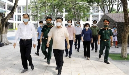 Bí thư Thành ủy Hà Nội Đinh Tiến Dũng: Tự hào về ý chí, sức mạnh của quân và dân Thủ đô