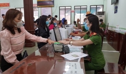 Căn cước công dân gắn chíp sẽ thay bằng lái xe, BHYT cùng nhiều loại giấy tờ khác