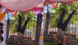 Người đàn ông khiến cô dâu chú rể bị lu mờ vì hành động chưa ai dám làm ở đám cưới 