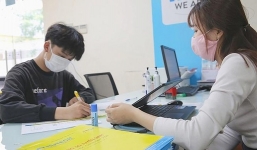 Học sinh đăng ký dự thi tốt nghiệp trung học phổ thông trực tuyến hoàn toàn từ ngày mai