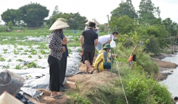 Vụ nữ giáo viên dắt 2 con nhảy sông Thái Bình: Xôn xao đoạn tin nhắn cuối gửi chồng