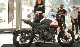 Triumph Trident 660 ra mắt với giá cực hấp dẫn khiến Honda CB650F lo sốt vó
