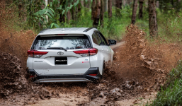 Toyota Rush tung gói ưu đãi cực lớn dịp cuối năm, cơ hội Vàng cho các fan Toyota