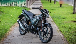 Suzuki Satria nổi bật với dàn chân phong cách 'Hắc bạch công tử' đầy cuốn hút