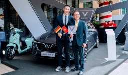 VinFast vinh dự nhận sự ưu ái từ cựu Phó Thủ tướng Đức gốc Việt