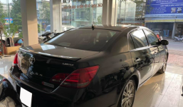 Xe cho đại gia Toyota Avalon giảm giá ngang Toyota Vios 2020