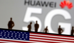 Ông Trump tung chiêu cuối với Huawei trước khi mãn nhiệm