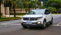 Đối thủ của Toyota Corolla Cross, Kia Seltos sắp về Việt Nam có giá bán cực rẻ