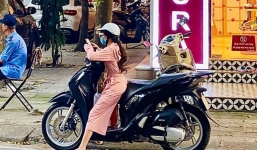 Thủ thuật cực hay sẽ thỏa đam mê chinh phục Honda SH của mẫu người nhỏ nhắn đáng yêu