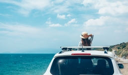 Xe sang, cửa sổ trời và cơn ác mộng mang tên cái nắng mùa hè