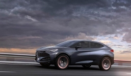 Cận cảnh chiếc SUV-Coupe thể thao gắn logo VinFast đang xôn xao trên mạng xã hội