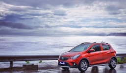 VinFast Fadil khuyến mãi tới 100 triệu, sở hữu một chiếc xế hộp đã trở nên dễ dàng