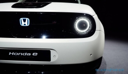 Honda E dòng ô tô điện của Honda sở hữu nhiều ưu điểm, thêm lựa chọn cho khách Việt