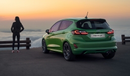 Ford ưu ái nâng cấp một loạt trang bị ‘siêu hot’ cho Fiesta 2022, chiếc hatchback bán chạy hàng đầu thị trường