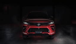 Xem trước Toyota Fortuner GR Sport 2022 giá 1.3 tỷ tại đại lý Thái Lan, sắp có mặt tại Việt Nam
