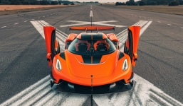 Đại lý chào hàng Koenigsegg Jesko, ai sẽ là chủ nhân của siêu xe đắt nhất Việt Nam? 