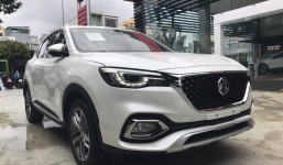 MG HS giảm giá kỷ lục hơn 200 triệu: Đầy đủ trang bị xịn xò nhưng giá chỉ ngang phân khúc hạng dưới
