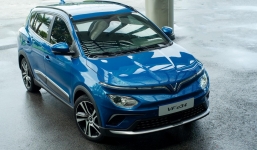 VinFast VF e34 chính thức ra mắt khách Việt: Những tính năng lần đầu được giới thiệu