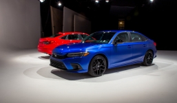 Honda Civic 2022 ra mắt thị trường Indonesia, đại lý xe Việt rục rịch xả hàng chờ đón bản mới