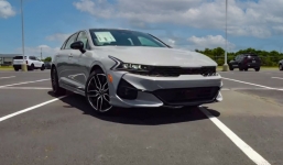 Giá xe Kia K5 đầy đủ các phiên bản tháng 11/2021: Thấp nhất chỉ còn 759 triệu đồng