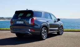 Hyundai Palisade 2022 cập bến: SUV cỡ lớn, cạnh tranh cùng đối thủ Kia Telluride và Ford Explorer