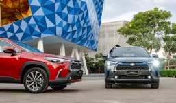 Giá lăn bánh Toyota Corolla Cross tháng 12/2021: Bất ngờ chỉ tử 804 triệu đồng