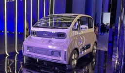 Xe điện 'hạt tiêu' giá rẻ của Trung Quốc được trang bị hiện đại như xe cao cấp