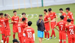 Trụ cột liên tục ngồi nhà, HLV Park Hang Seo ứng biến ra sao?