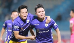 Viettel khủng hoảng hàng thủ, Quang Hải cùng đồng đội rộng cửa giành chiến thắng