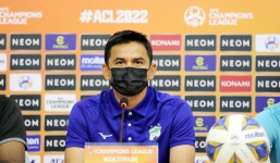 HLV Kiatisak muốn HAGL cống hiến vì NHM, Văn Toàn quyết 'xé lưới' Sydney FC