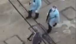 Sự thật clip cáo buộc cảnh sát Vũ Hán bắn bệnh nhân nhiễm Covid-19 trên đường phố