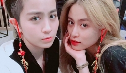 'Bỏ mặc' Hoàng Thùy Linh, Gil Lê tựa vai tình cũ Chi Pu khi đi chơi cùng hội bạn