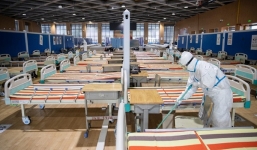 Trung Quốc tuyên bố đã qua đỉnh dịch