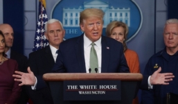 Trump tuyên bố muốn gửi 'nóng' cho mỗi người Mỹ 1.000 USD giữa dịch Covid